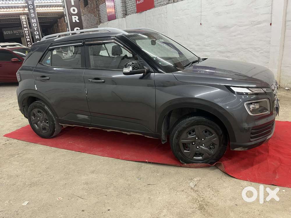 Hyundai Venue 1.2 S (o), 2025, Petrol