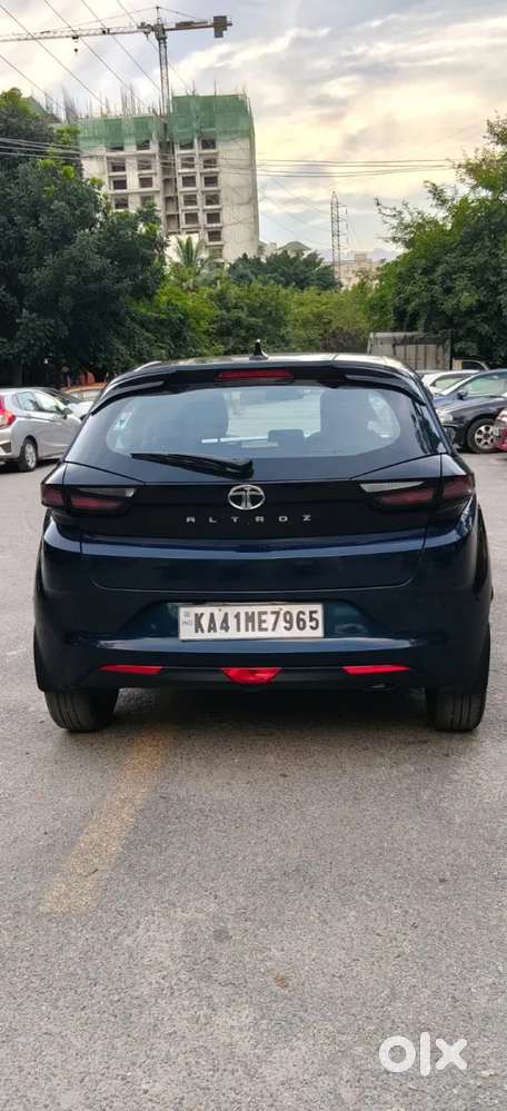 Tata Altroz XZ Plus (S), 2023, Petrol