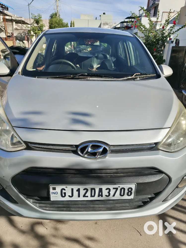Hyundai Grand I10 2017 Cng & Hybrids Well Maintained