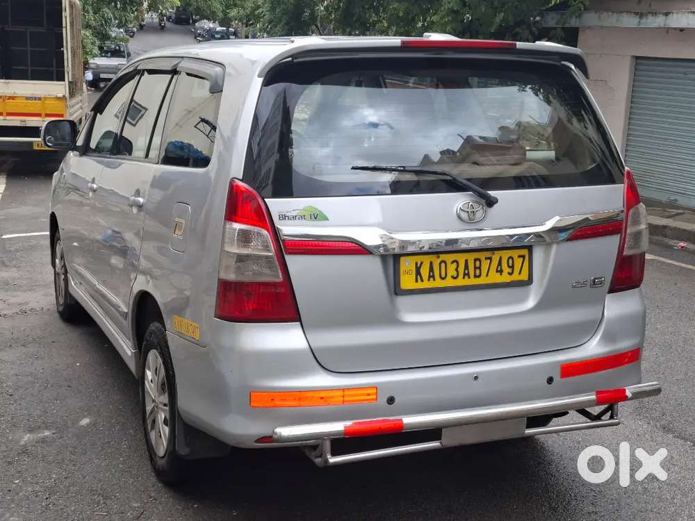 Toyota Innova 2.5 G 2015