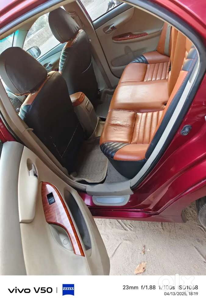 Toyota Corolla Altis 2011 G , Petrol Manual Transmission