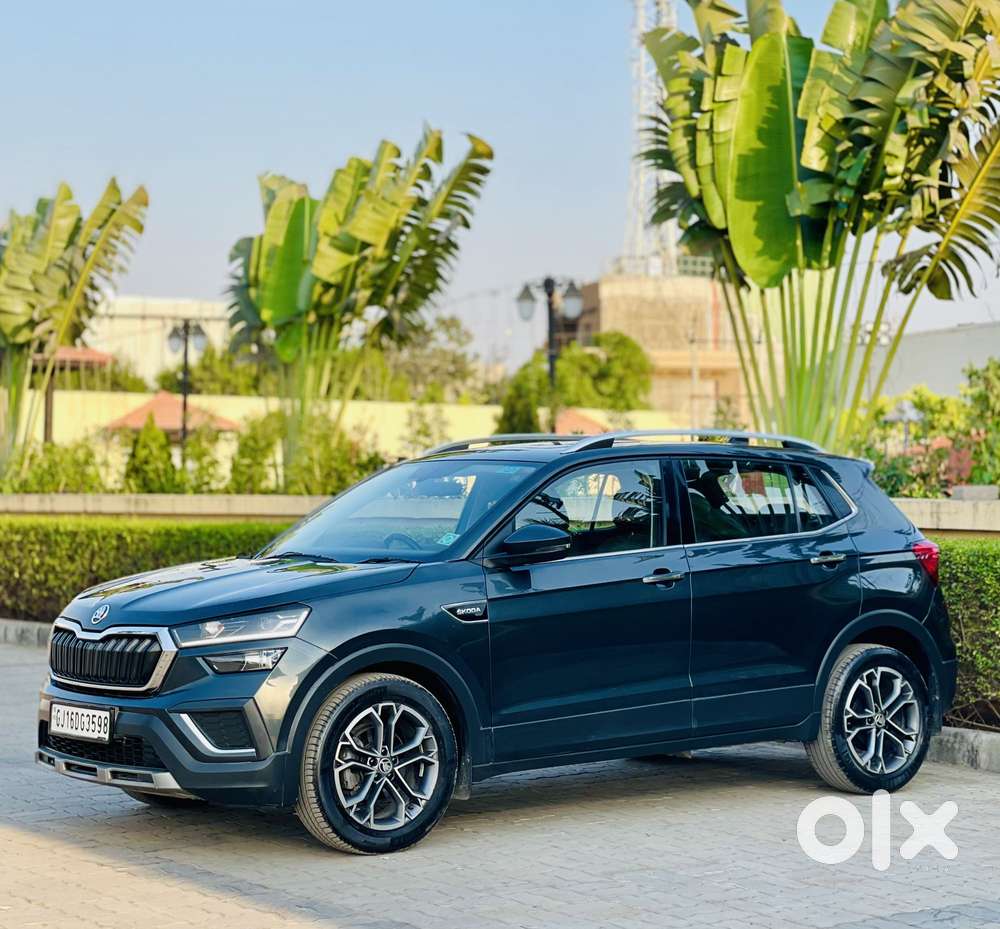 Skoda Kushaq 1.0 Tsi Style At (6 Airbags), 2022, Petrol