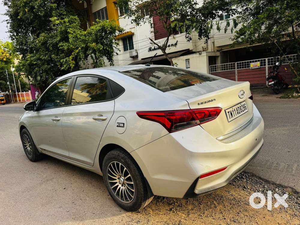Hyundai Verna 1.5 Sx Vtvt Ivt Dual Tone, 2019, Petrol