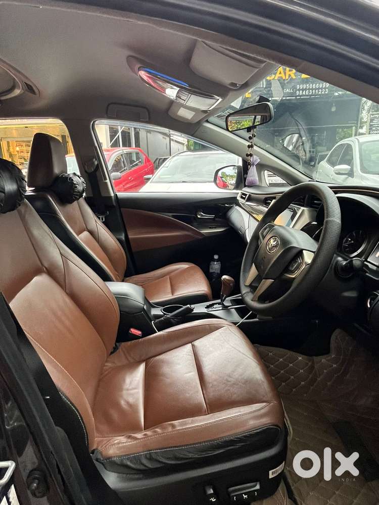 Toyota Innova Crysta 2.8 Zx At, 2016, Diesel
