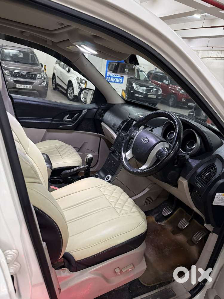 Mahindra Xuv500 2.2 W10 Sportz Edition Mt, 2017, Diesel