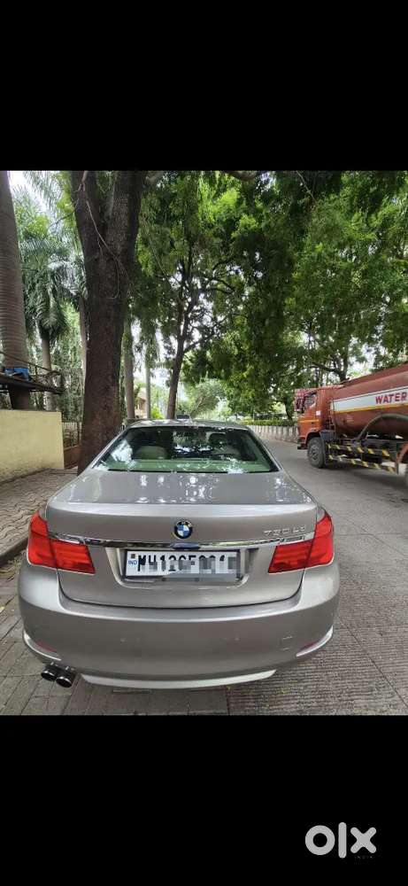 Bmw 730ld  Beige  2nd Owner  ₹14,00,000