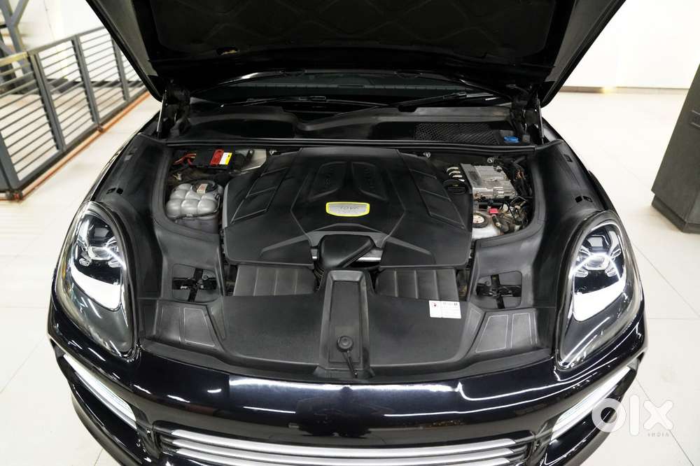 Porsche Cayenne E-hybrid, 2020, Petrol