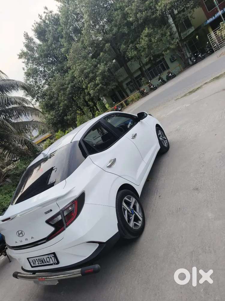 Hyundai Aura 2024 Cng & Hybrids 70000 Km Driven