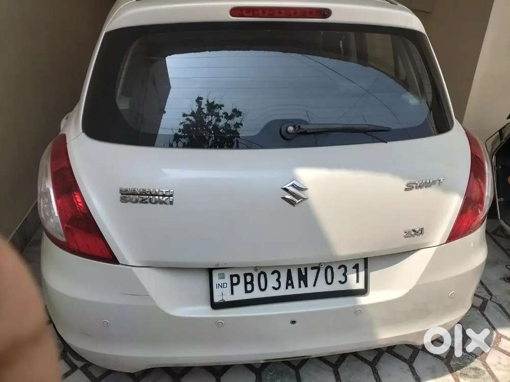 Maruti Suzuki Swift 2016