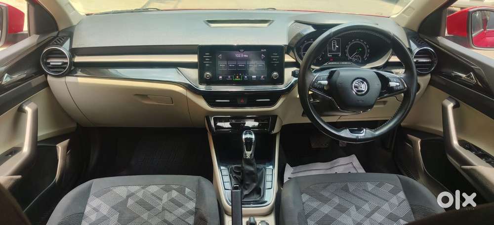 Skoda Slavia 1.0 Ambition Tsi At, 2022, Petrol