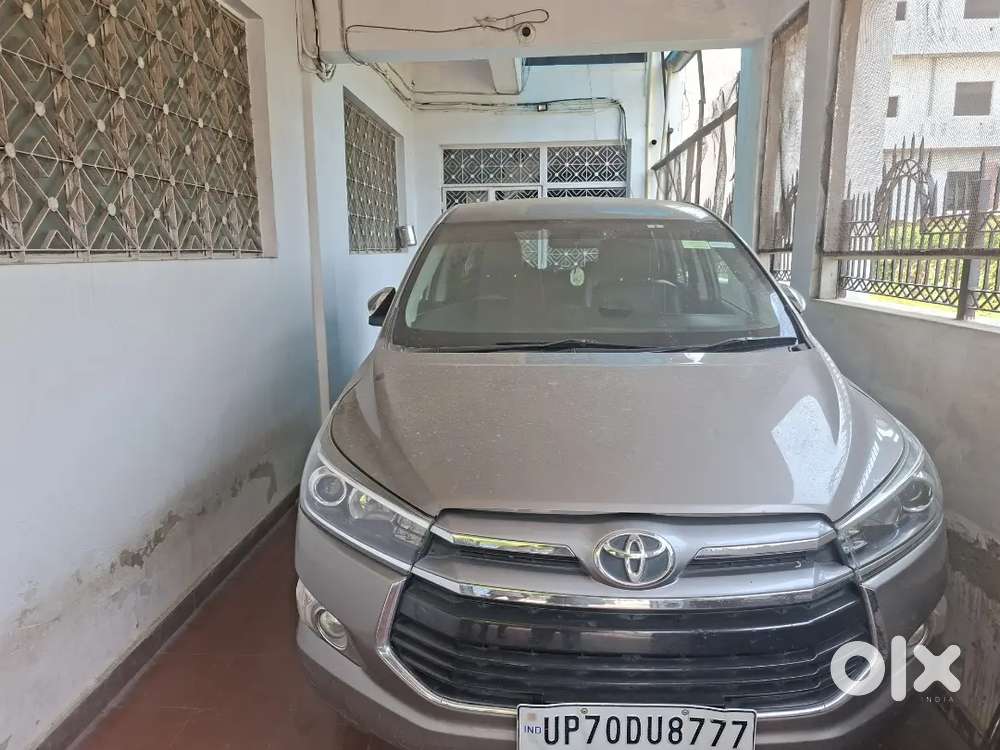 Toyota Innova Crysta 2017 Diesel 120000 Km Driven