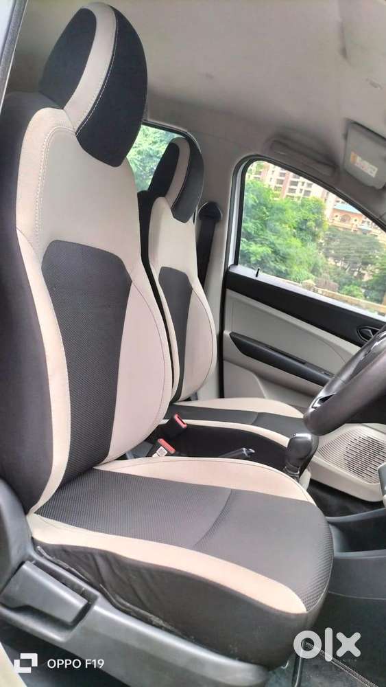 Renault Triber Rxt, 2022, Petrol