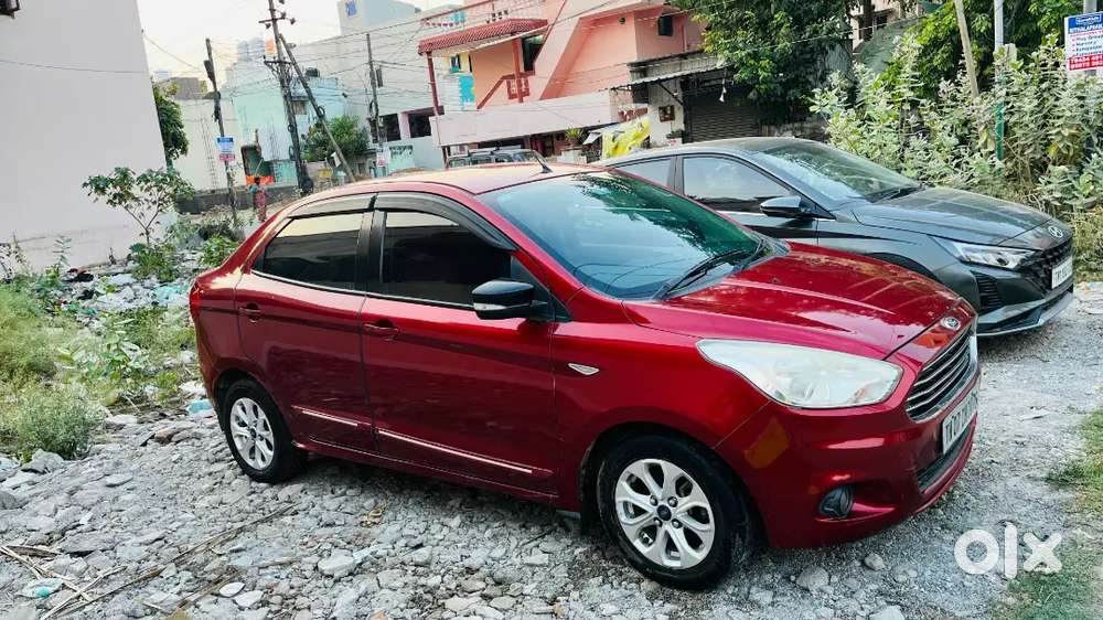 Ford Figo Aspire ₹ 4,10,000