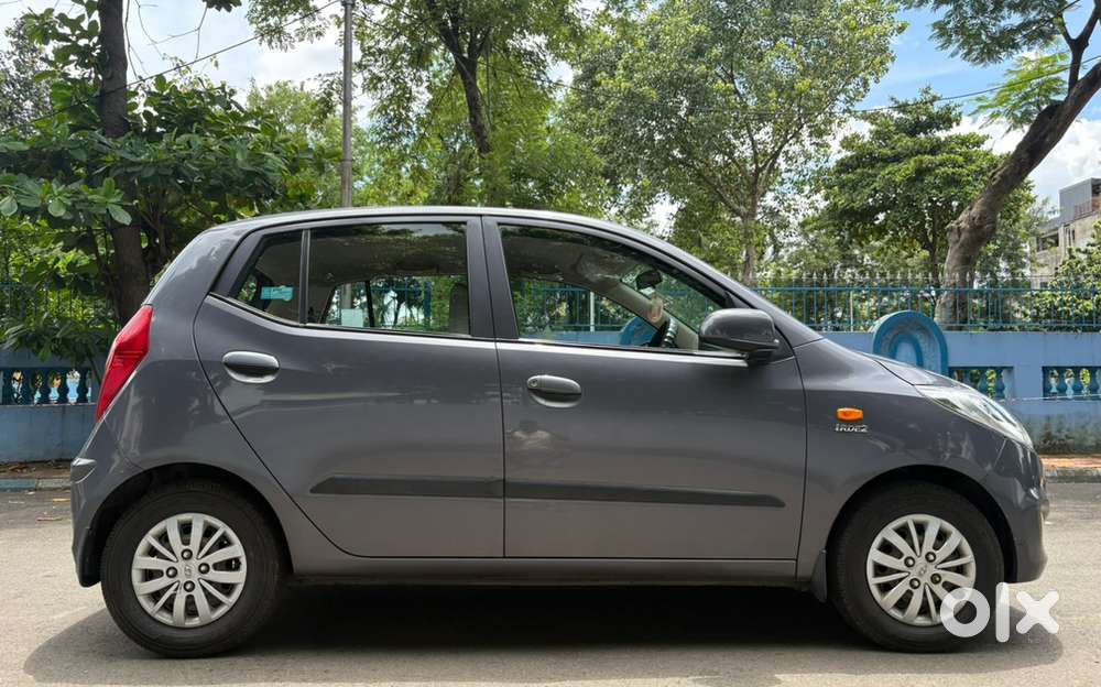 Hyundai I10 Sportz (o) Petrol 18000 Driven 2014 Well Maintained