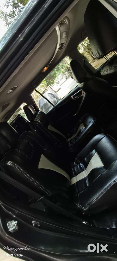 Toyota Innova Crysta 2.4 V 7 Str, 2016, Diesel