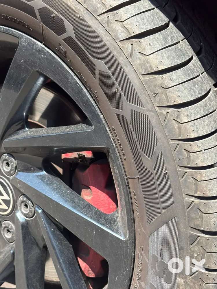 Volkswagen Virtus 2023 Petrol Well Maintained