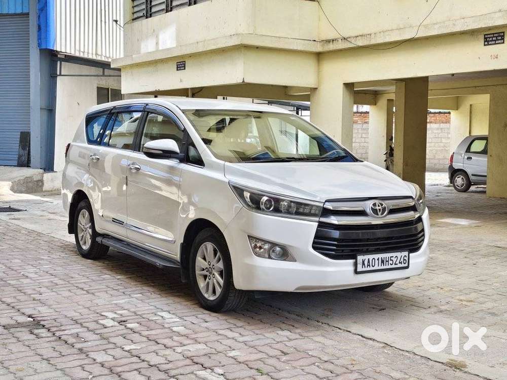 Toyota Innova Crysta 2.4 Vx Mt, 2017, Diesel