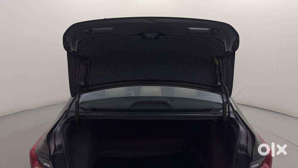 Honda City 1.5 Zx I-vtec Mt, 2021, Petrol