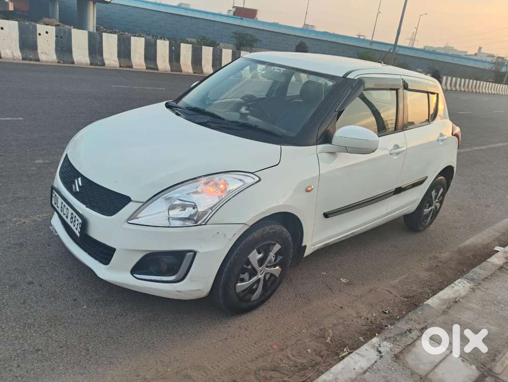 Maruti Suzuki Swift Lxi Optional-o, 2017, Petrol
