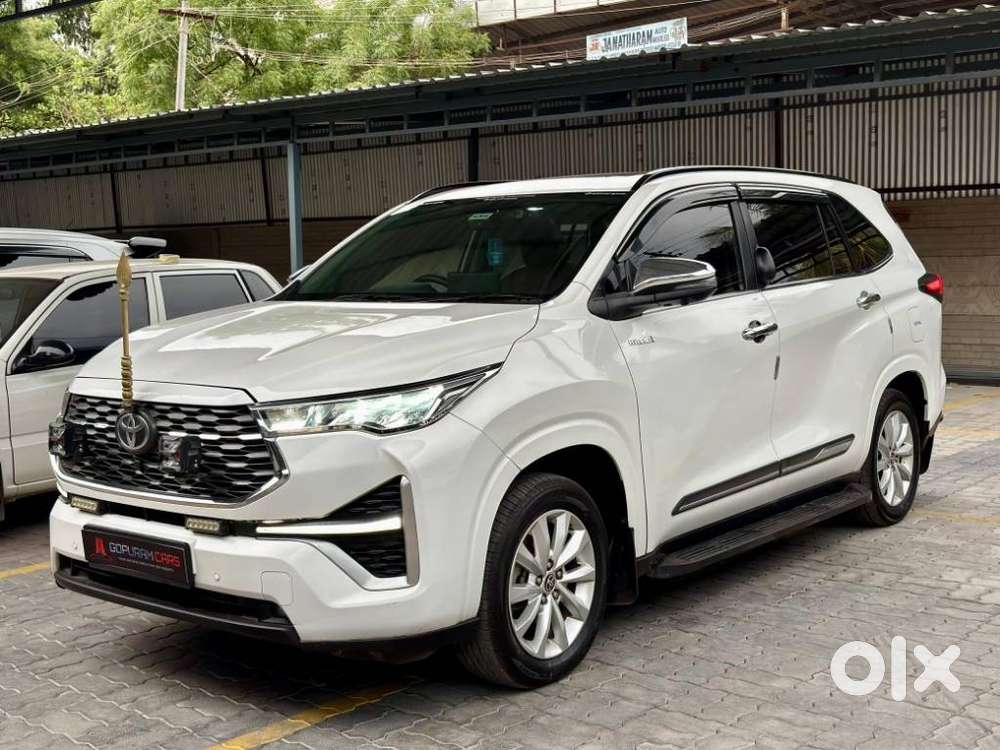 Toyota Innova Hycross 2.0 Vx Hybrid 8 Str, 2024, Petrol