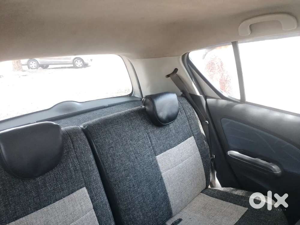 Maruti Suzuki Ritz 2011 Petrol 124000 Km Driven