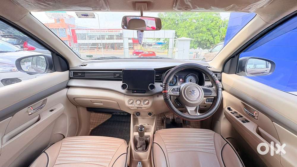 Maruti Suzuki Ertiga 1.5 Vxi, 2022, Petrol