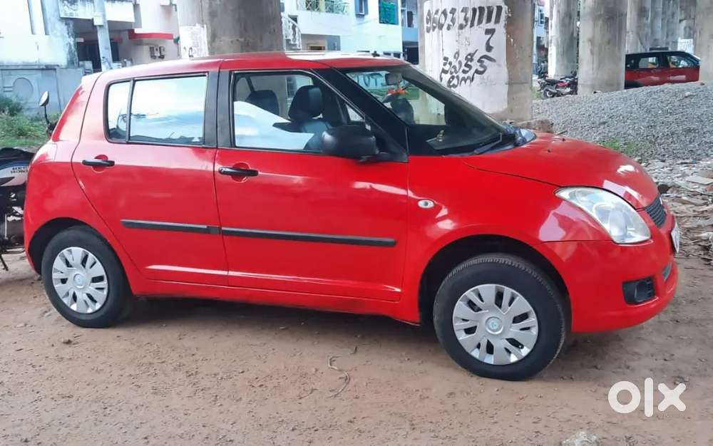 Maruti Suzuki Swift 2011 Petrol 71001 Km Driven Doctor Used