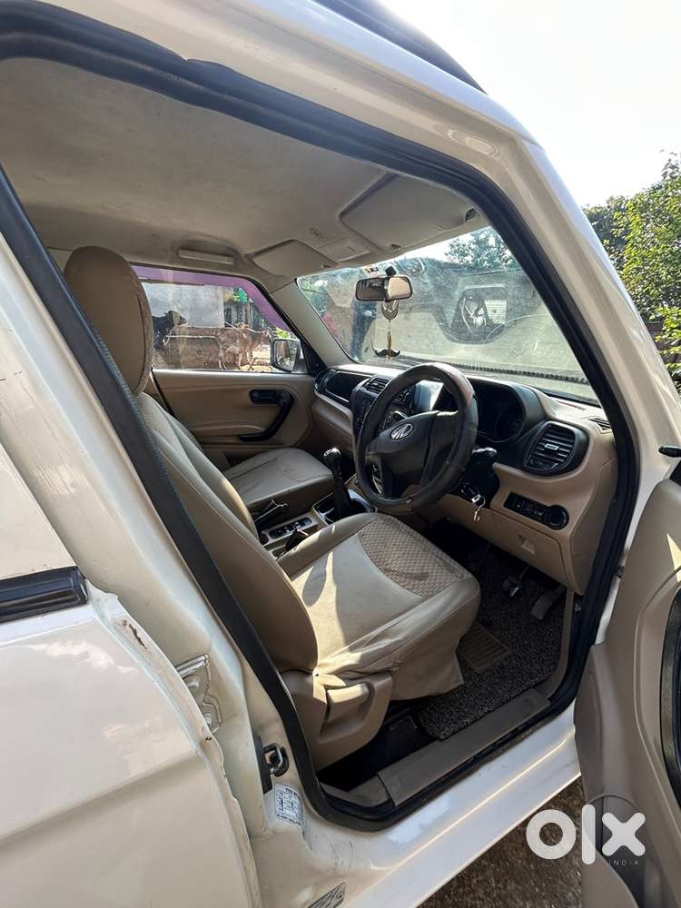 Mahindra Tuv 300 Diesel 2016