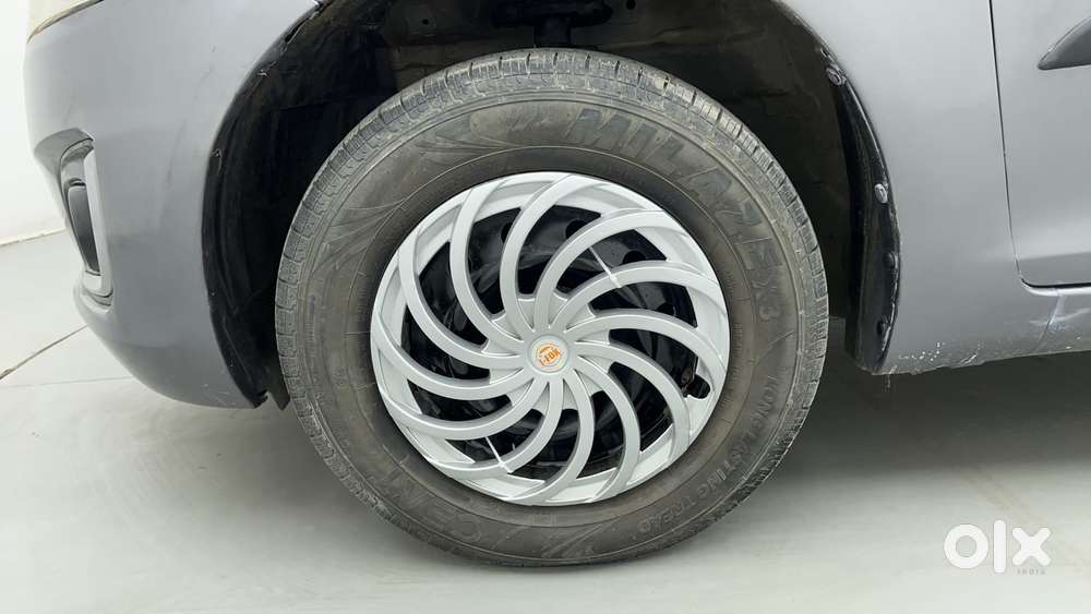 Maruti Suzuki Swift Vvt Vxi, 2016, Petrol