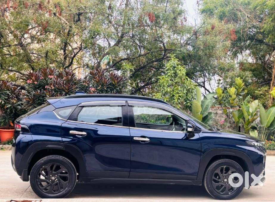 Maruti Suzuki Fronx Delta Plus 1.2l Mt, 2023, Petrol