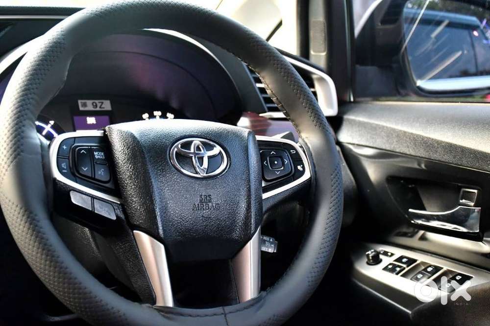 Toyota Innova Crysta 2.4 V, 2024, Diesel