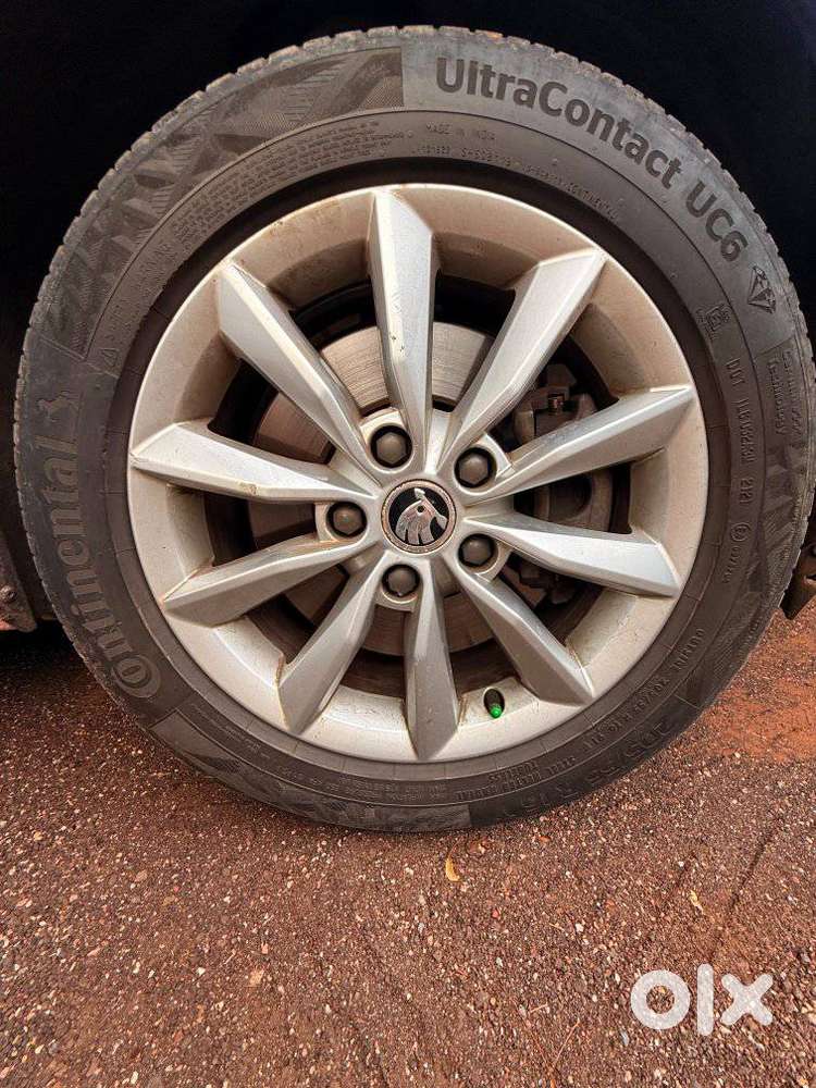 Skoda Octavia Style Plus 1.8 Tsi At, 2015, Petrol