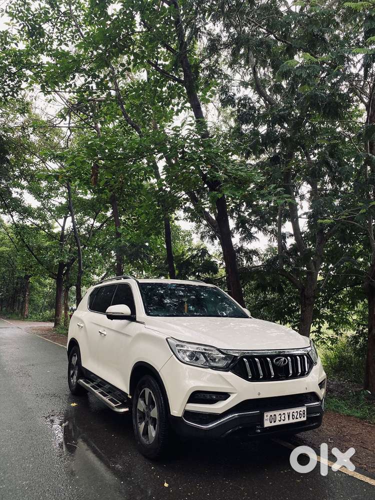 Mahindra Alturas G4 2019