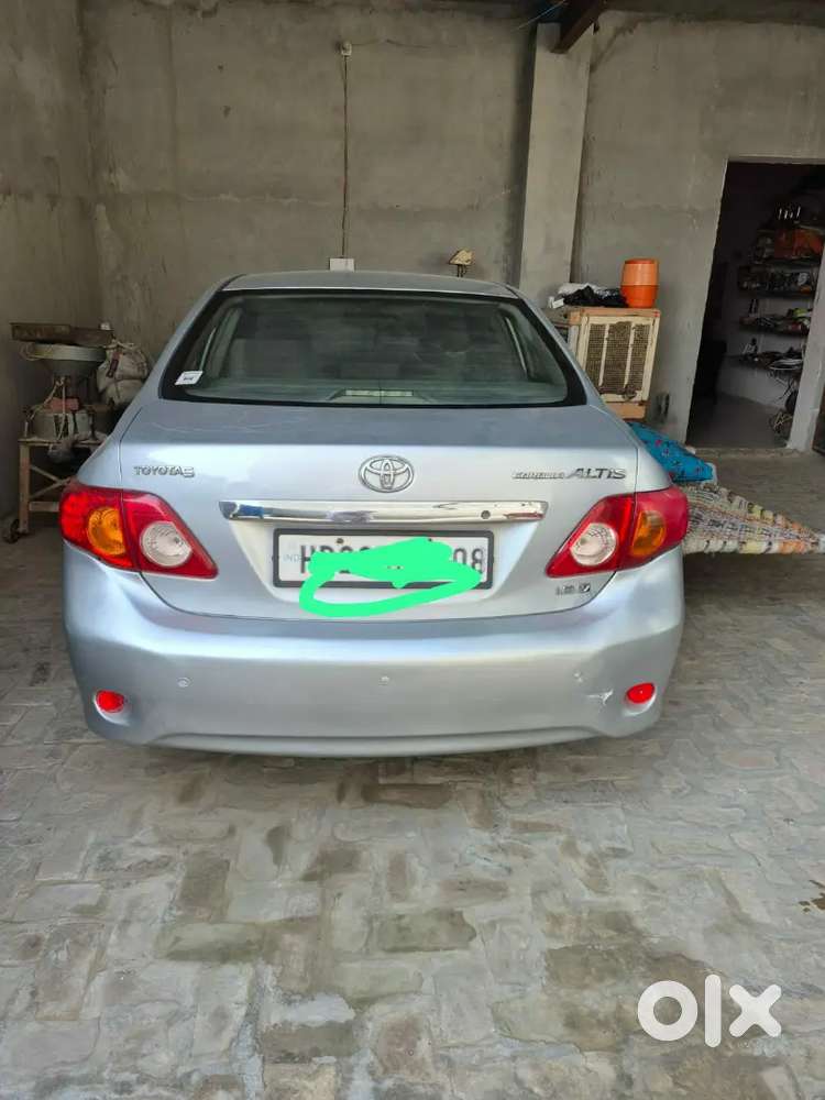 Toyota Corolla Altis 2010