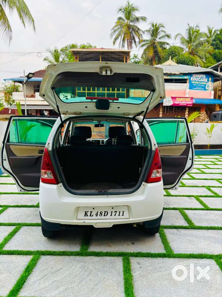 Maruti Suzuki Estilo Lxi 2012