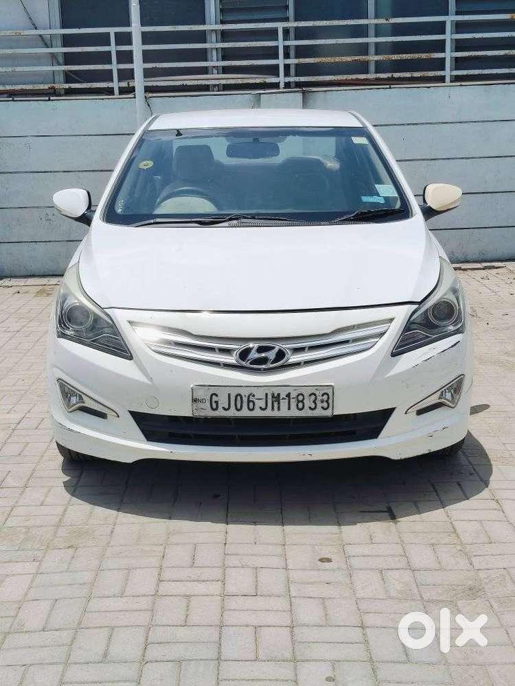 Hyundai Verna 1.6 S (o) Vtvt, 2015, Petrol