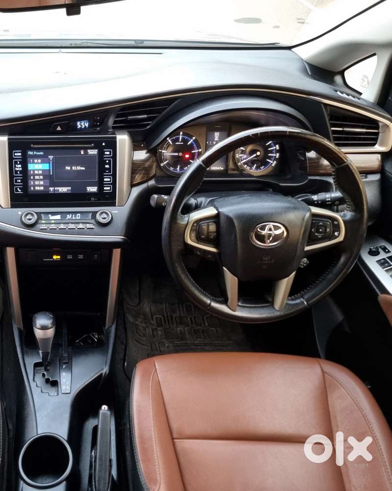 Toyota Innova Crysta