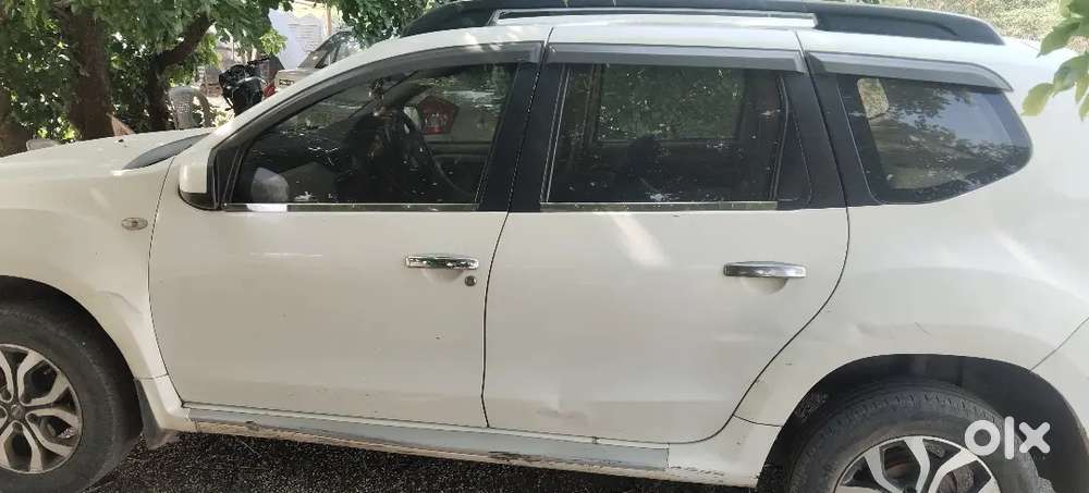 Nissan Terrano 2015 Diesel 185000 Km Driven