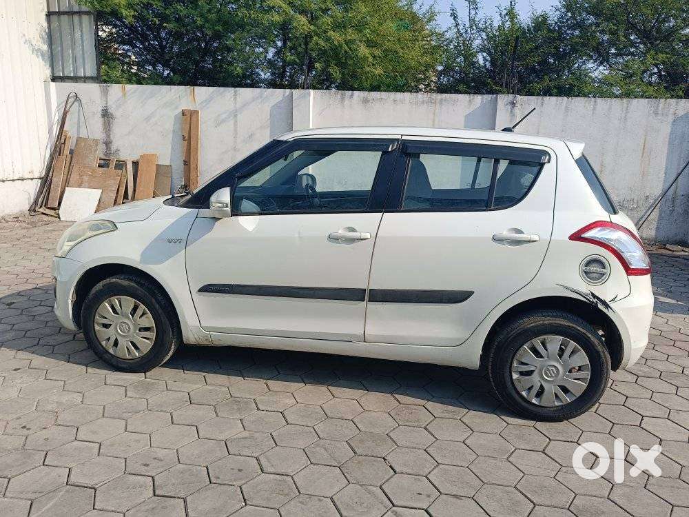Maruti Suzuki Swift Vxi, 2014, Petrol