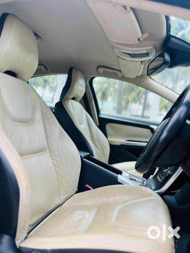 Volvo S60 Kinetic D3, 2012, Diesel