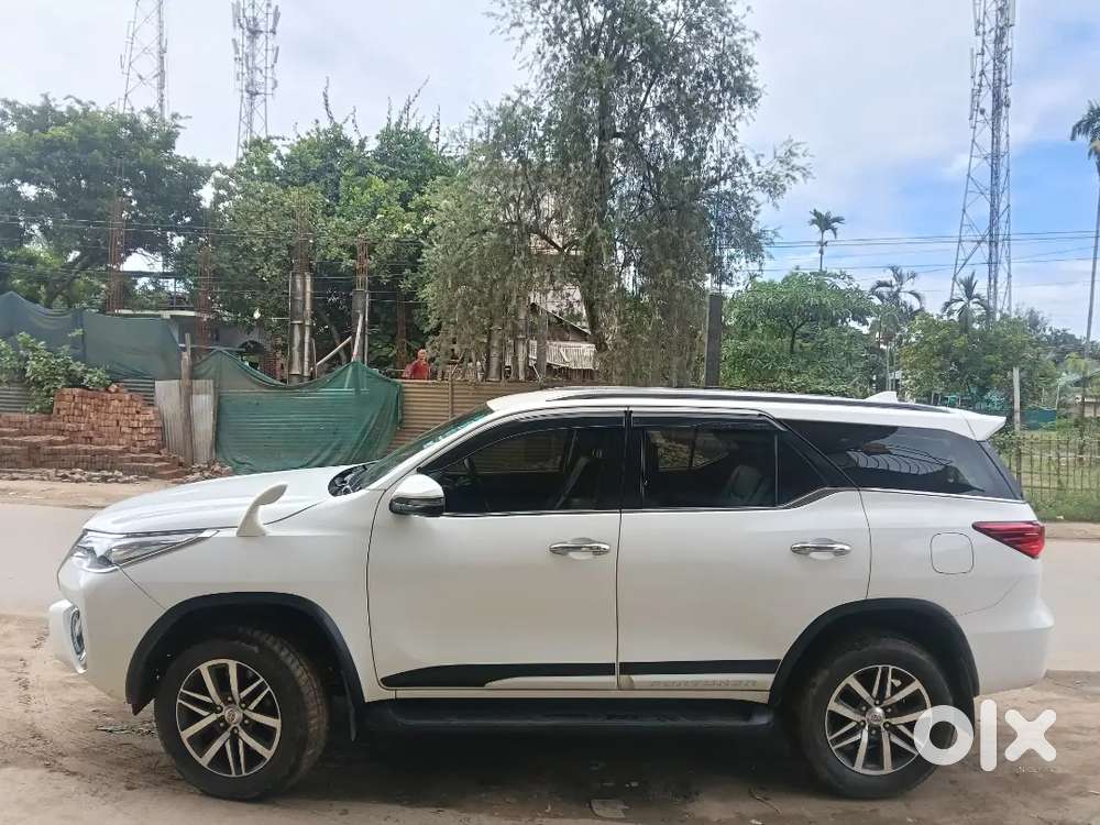 Toyota Fortuner Legender 2022 Diesel Manual