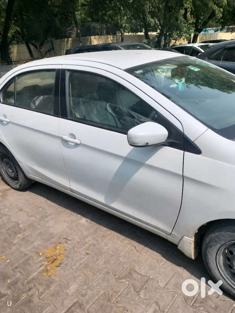 Ciaz White 2016 Diesel Vdi Plus