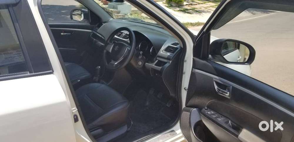 Maruti Suzuki Swift Vxi + Manual, 2014, Petrol