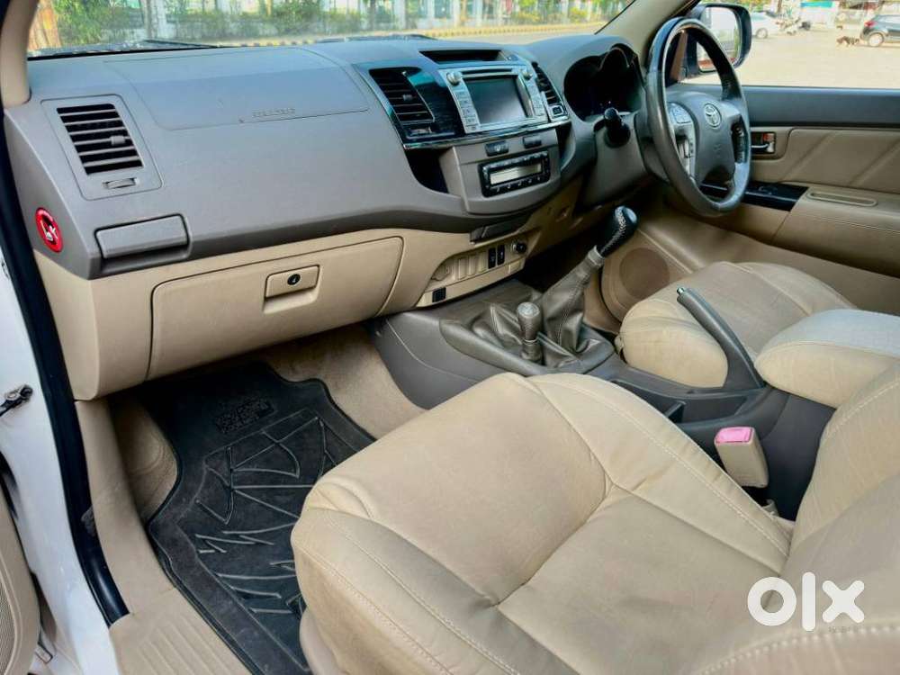 Toyota Fortuner 3.0 4x4 Manual, 2013, Diesel