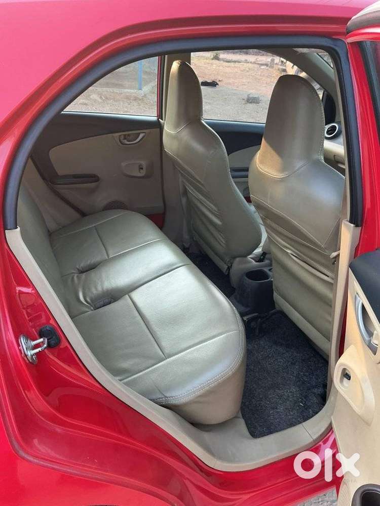 Honda Brio 2011-2013 V Mt, 2012, Petrol