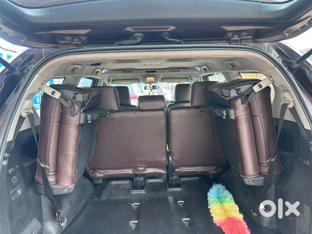 Toyota Innova Crysta 2019