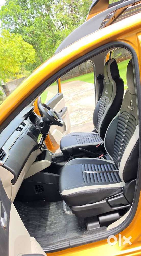 Renault Triber Rxz Easy-r Amt, 2023, Petrol