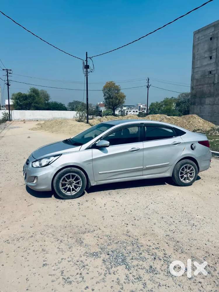 Hyundai Fluidic Verna 2011 Petrol Good Condition