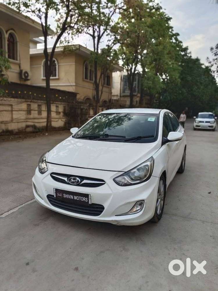Hyundai Verna Fluidic 1.6 Crdi Sx Opt, 2013, Diesel