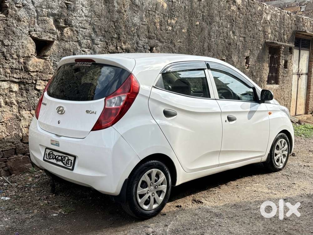 Hyundai Eon 2017 Car